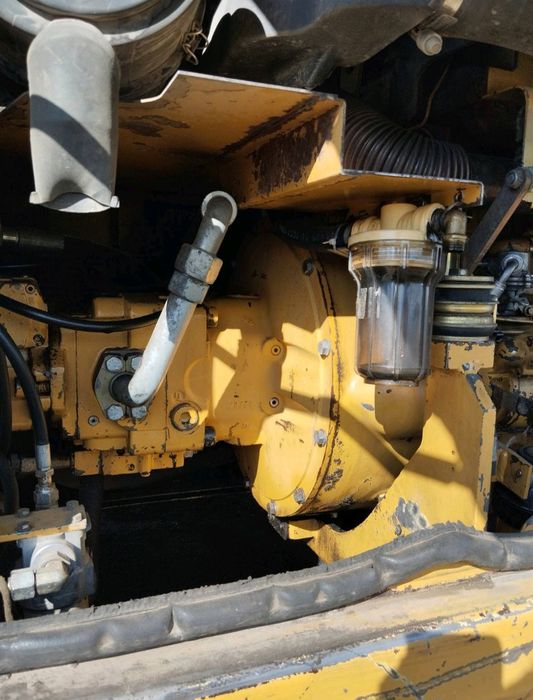 Продам екскаватор CAT