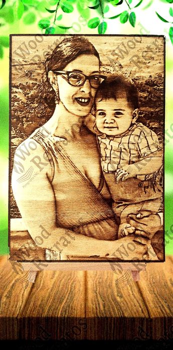 Presente único e personalizado! Retratos feitos 100% em madeira!
