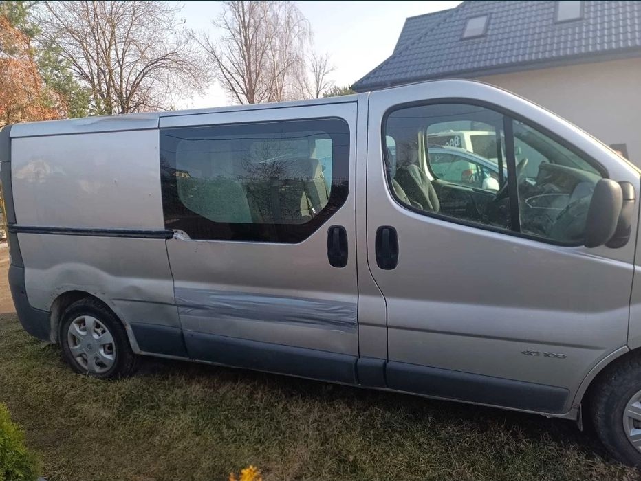 Мікроавтобус Renault Trafic 1.9 дизель 2003 механіка.