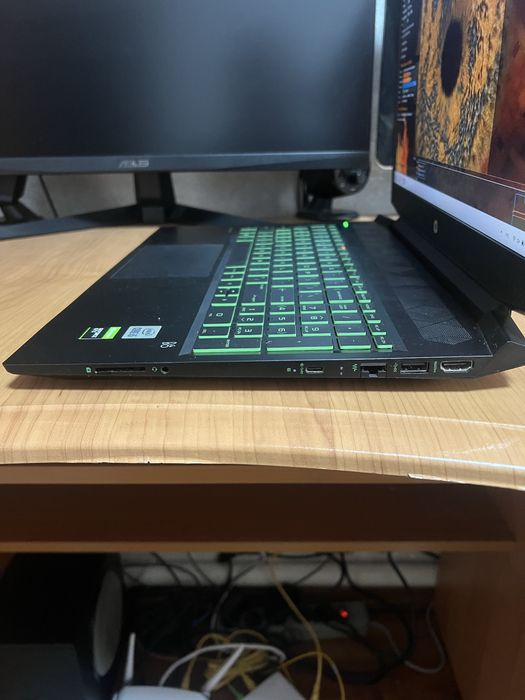 HP Pavilion GTX 1650Ti Intel Core i5-10300H