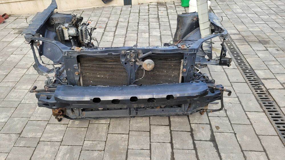 pas przedni subaru forester GH kompletny, kod koloru 32J