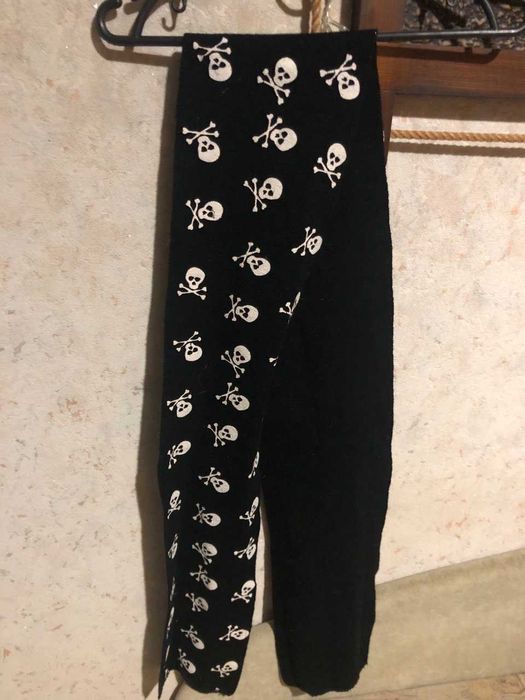 Кепка + шарф с принтом "череп"