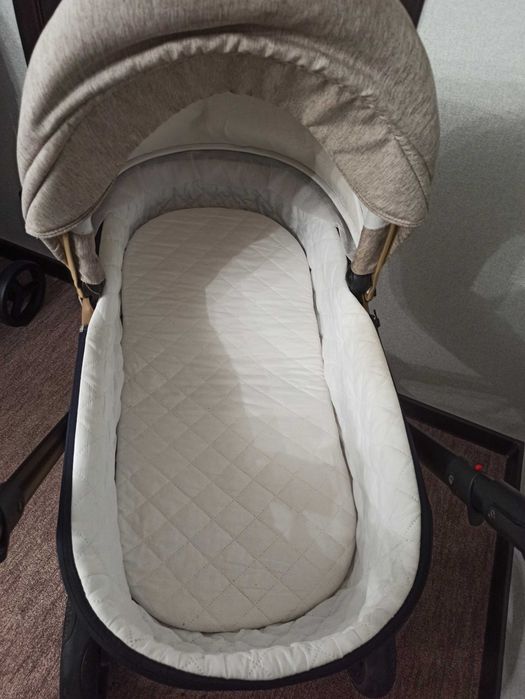 Коляска Mikrus Comodo 2 в 1