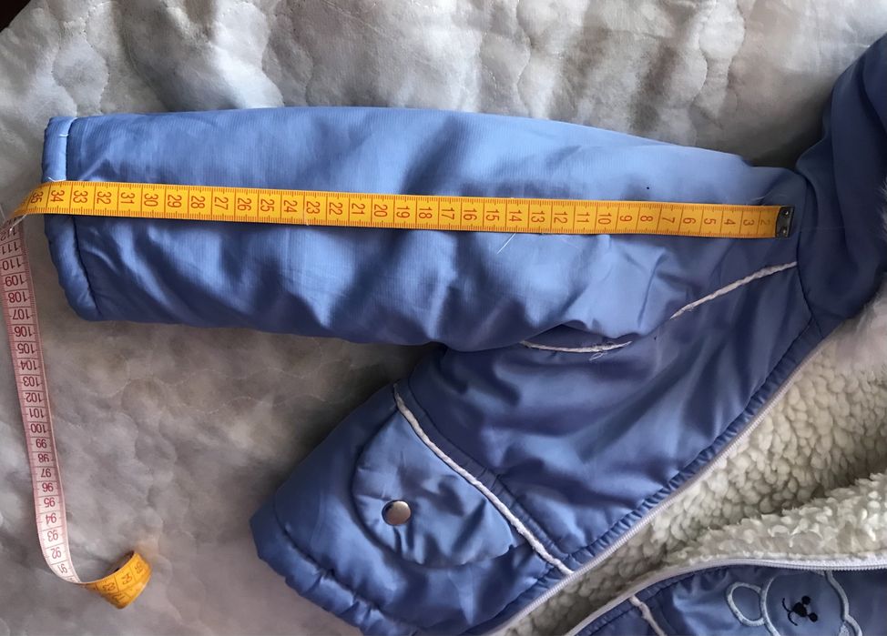 Комбінезон на 9-12 місяців,