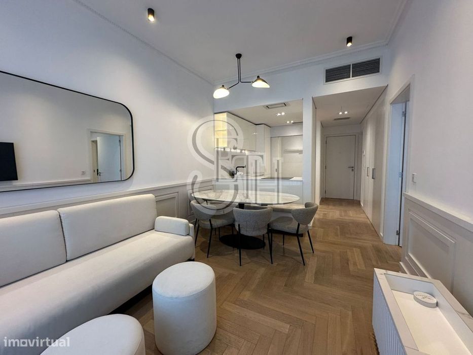 Apartamento T1 Restauradores Totalmente Mobilado