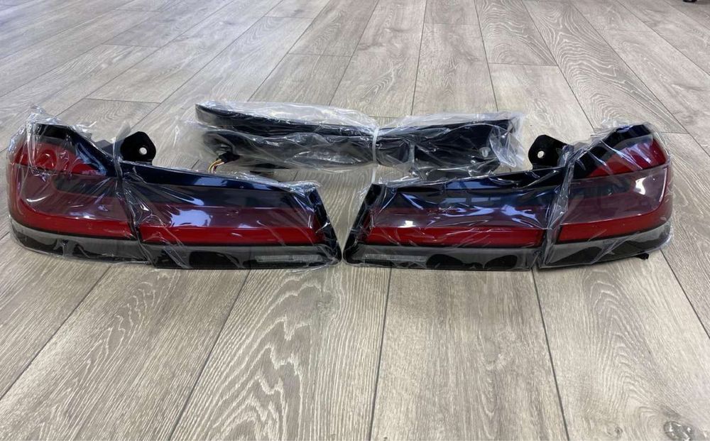Фонари фары задние левая правая BMW G30 LCI рестайлинг оптика в фонарях BMW