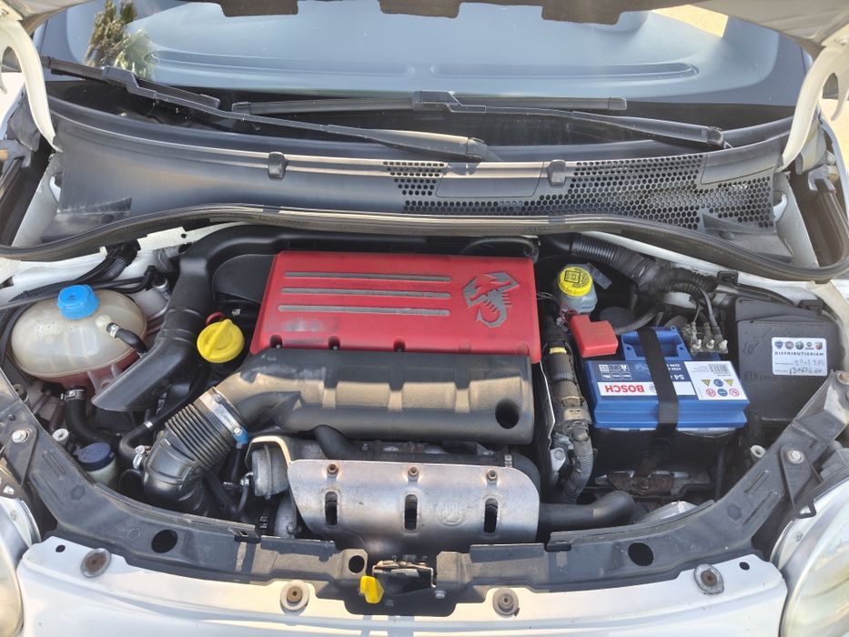 Fiat 500 ABARTH  1.4T bi-tone