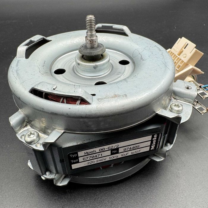 Silnik pompy myjącej zmywarki Miele