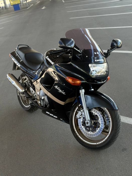 Продам Kawasaki ZZR 600