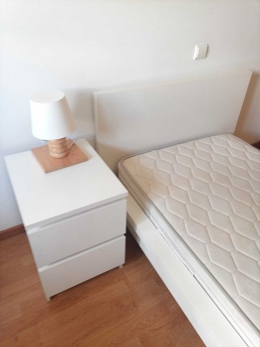 Mobília quarto solteiro usada