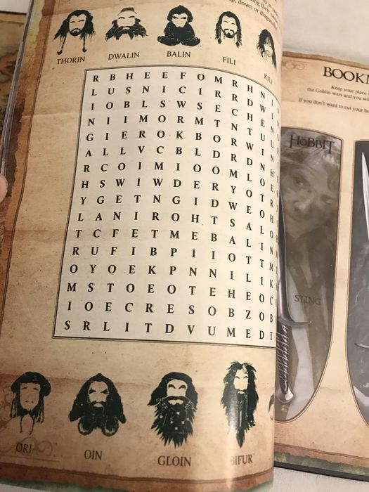 O senhor dos aneis livro Hobbit com jogos