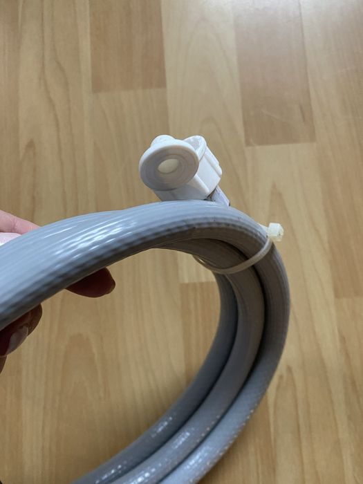Wąż doplywowy do pralki lub zmywarki 2,5 metra