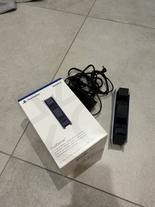 Зарядна станція Sony PlayStation для DualSense PS5