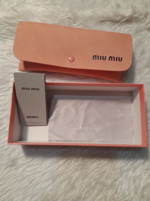 Óculos de sol Miu Miu