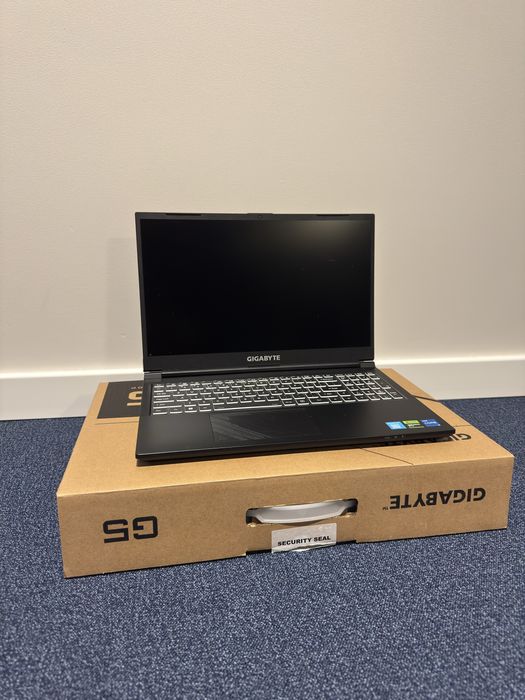 Gigabyte G5 KF | RTX 4060 | 32GB RAM | 2TB SSD