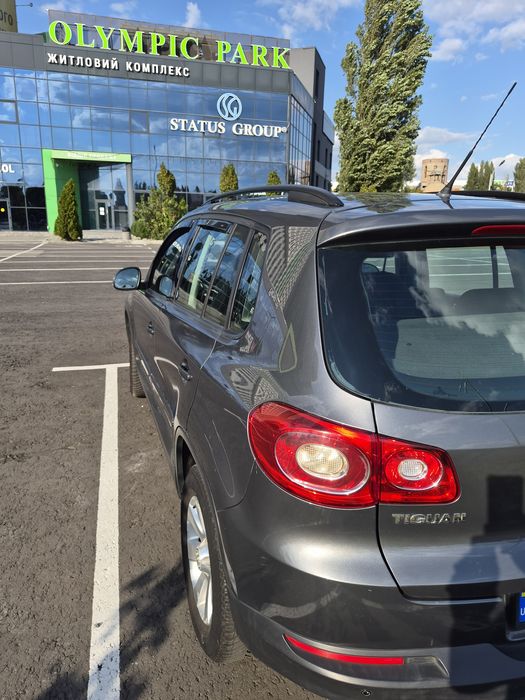 Продам авто Тигуан 2010г