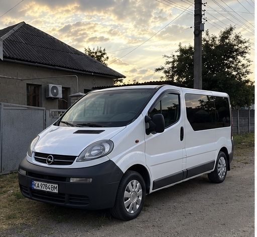 Продам Opel Vivaro 1.9 дизель