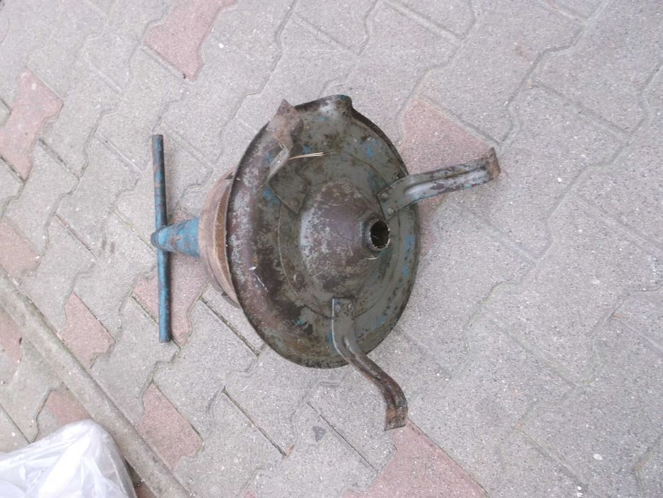 przedwojenna wyciskarka prasa do owoców