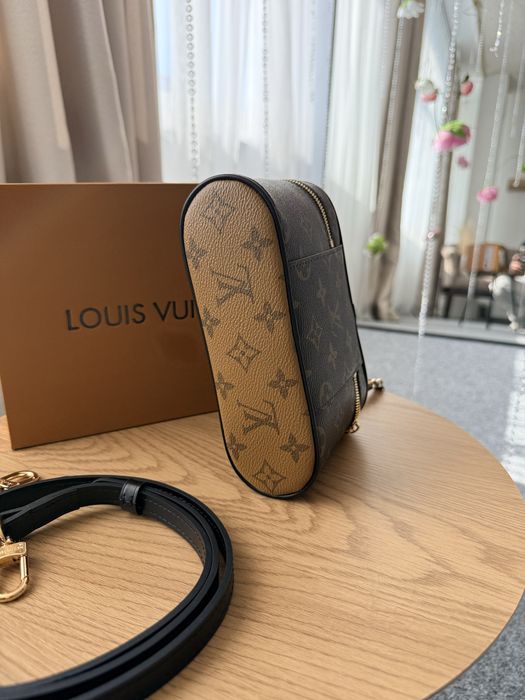 Сумка Louis Vuitton Vanity Monogram Canvas