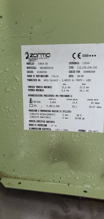 Placa electrónica e circulador