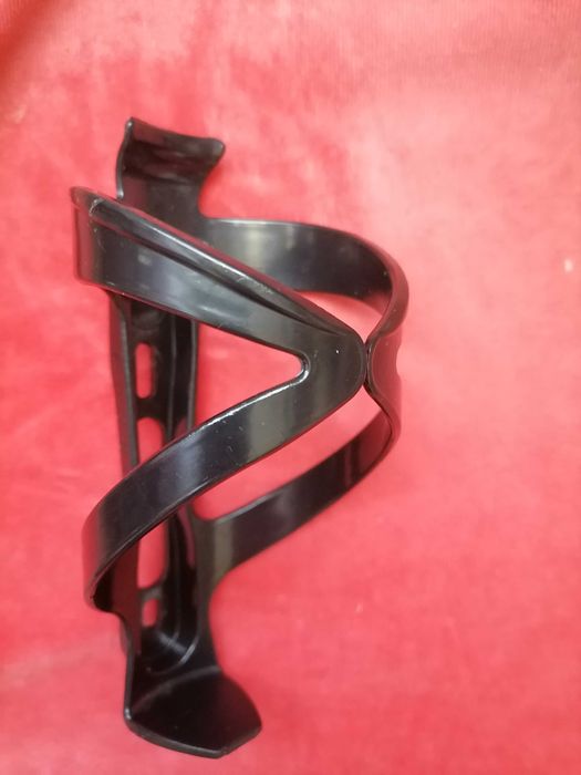 Держатель для бутылки черный для велосипеда / самоката пластик