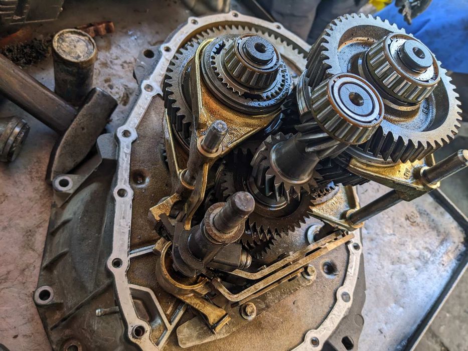 Запчасти КПП Рено мастер,Опель Мовано/Виваро Нисан Интерстар/Примастар