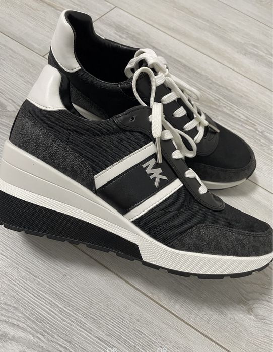 Сникеры Michael Kord