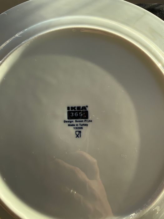 Large IKEA Plates433382575204608001