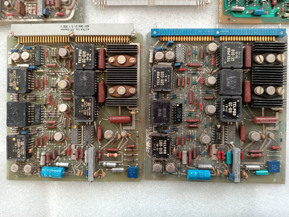 Retro komputer ODRA, moduły, pakiety, PRL.