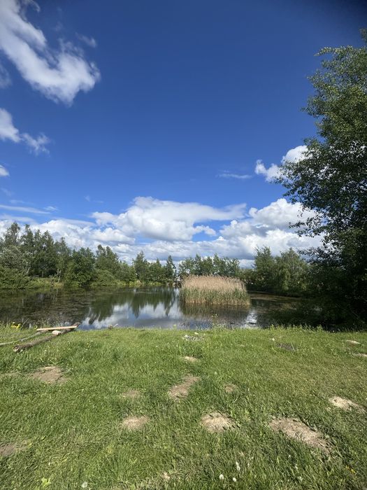 Продаж земельної ділянки 1-я лінія від озера Сокільники