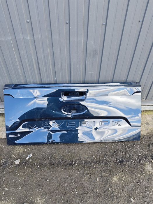 Ford Maverick  задній борт кришка кузова