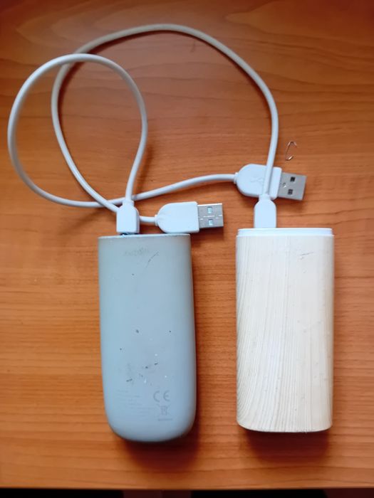 2 Powerbanks de 4000 Ah