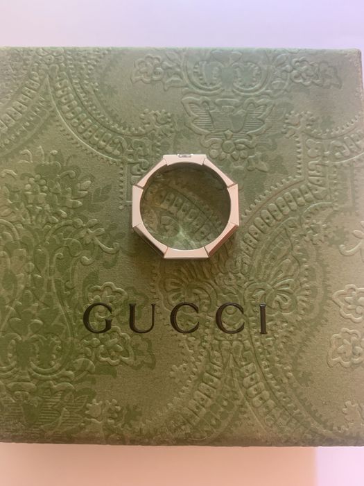 Anel Gucci Link to Love ouro branco & enamel