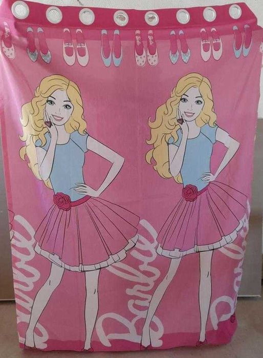 Oportunidade! Cortinado /cortina janela Infantil Barbie