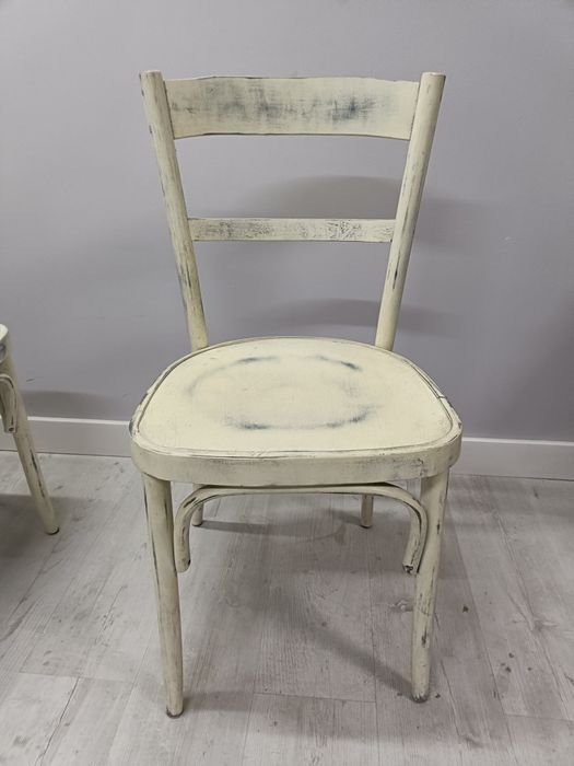 Drewniane krzesła Thonet Fameg decoupage dostępne 7szt