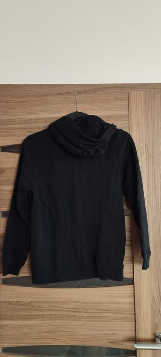 Bluza firmy George na 11/12 lat, 146/152 cm. Stan bardzo dobry.