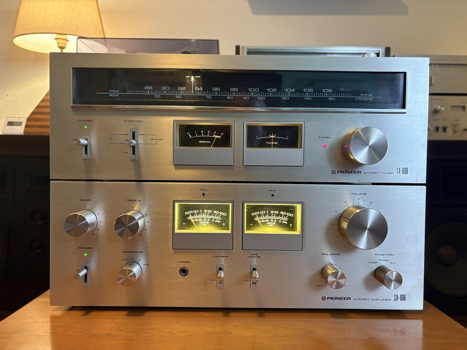Amplificador e Rádio Pioneer SA-606 / TX-606