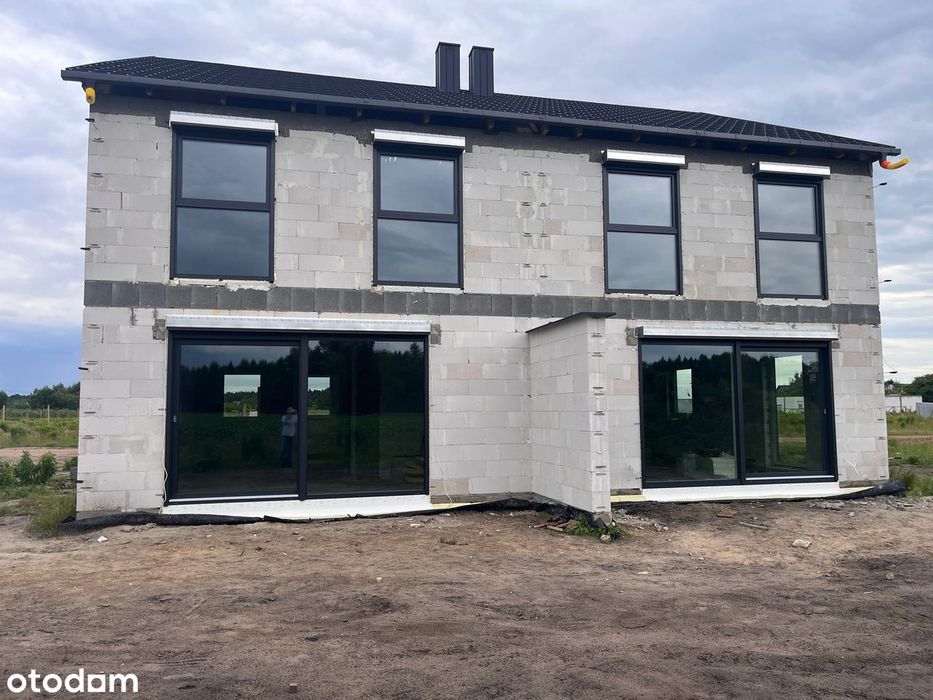 Nowoczesny dom w Sierosławiu, 110 m2, 4 pokoje.