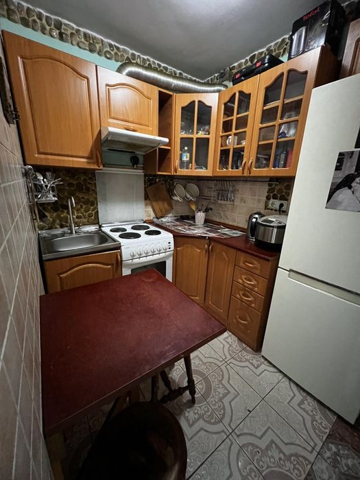 2-кімнатна по вулиці Г.Хоткевича