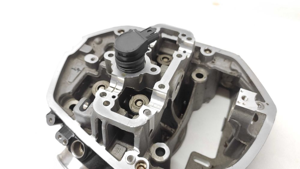 BMW R 1200 GS K50 16-18 Głowica Prawa Zawór Zawory