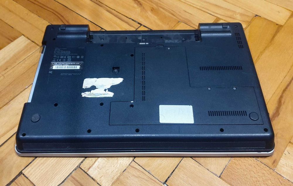 Laptop Lenovo E520 - cześć