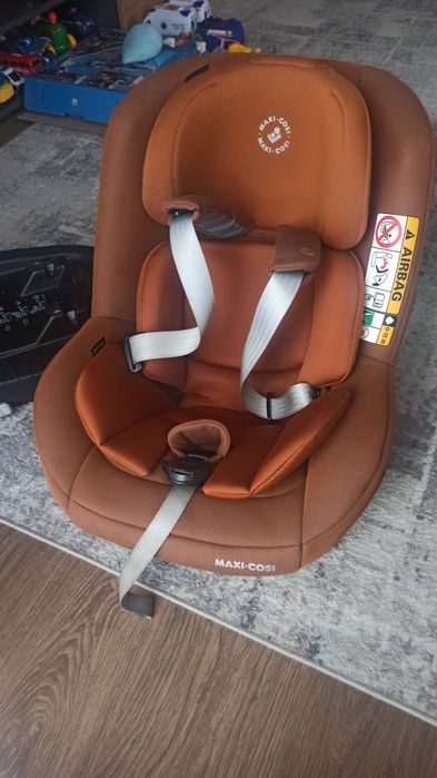 Fotelik Maxi-Cosi Pearl Pro2 i-Size + baza