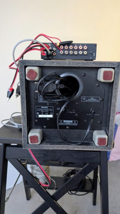 Sistema som 5.1 (amplificador + colunas)