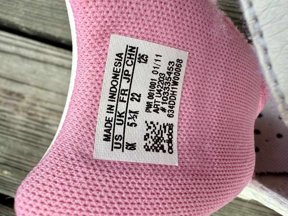 Buty Adidas na Rzepy dla Dziewczynki - Rozmiar 22