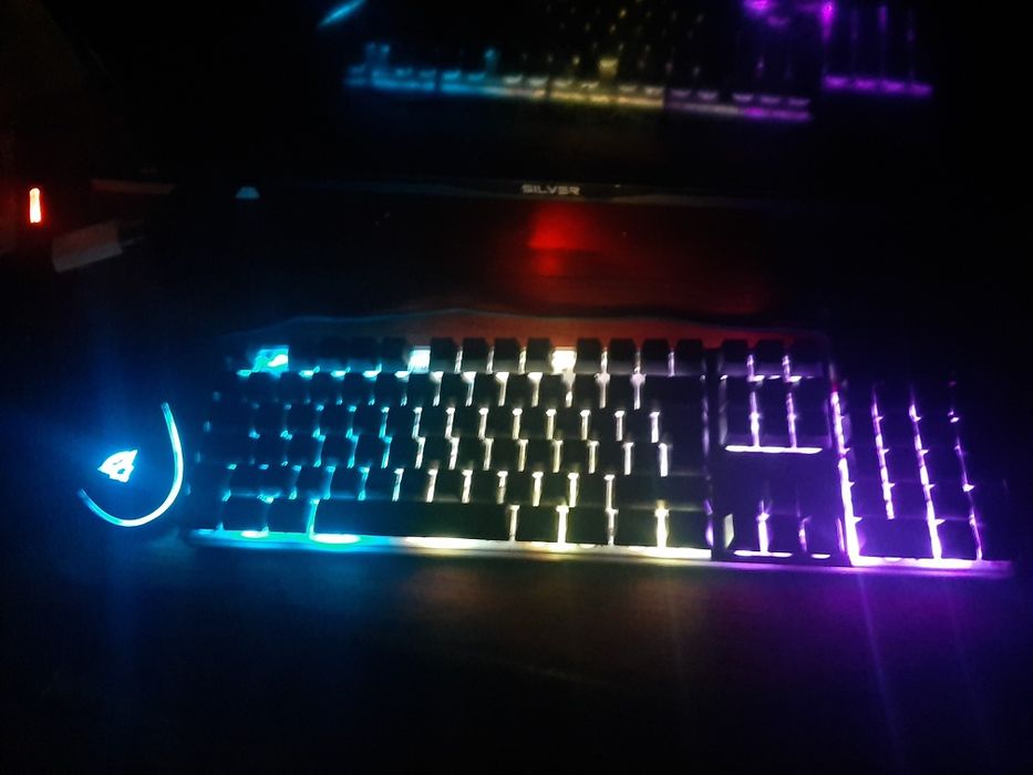 Teclado e rato gaming