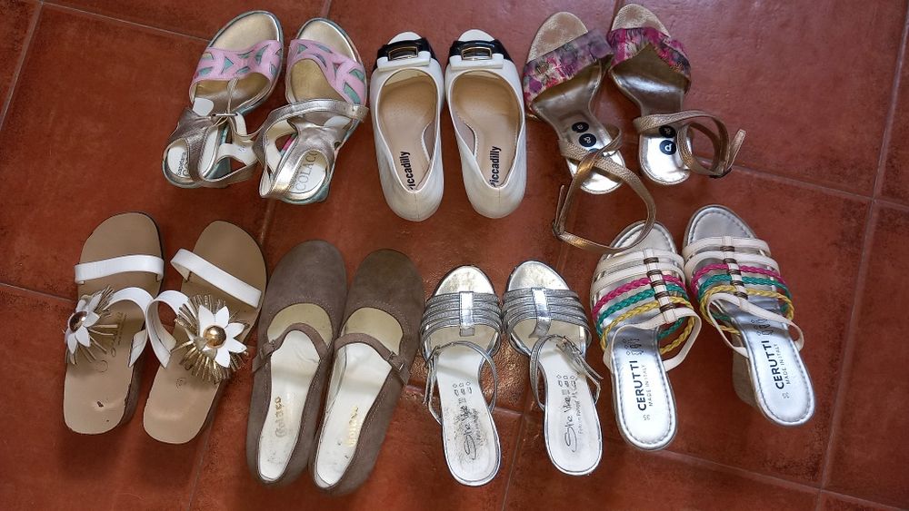 Lote de calçado n. 35