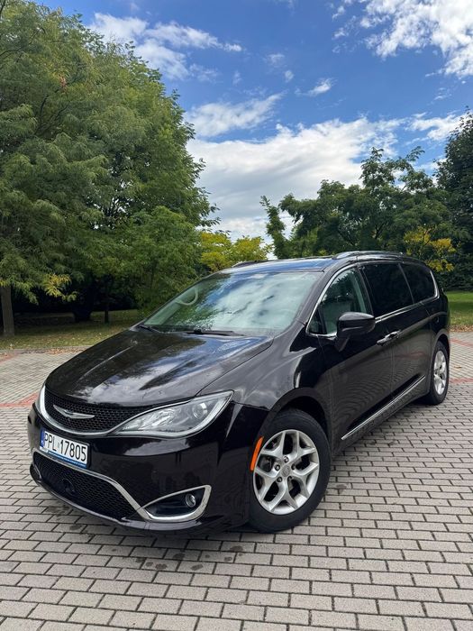 Chrysler Pacifica