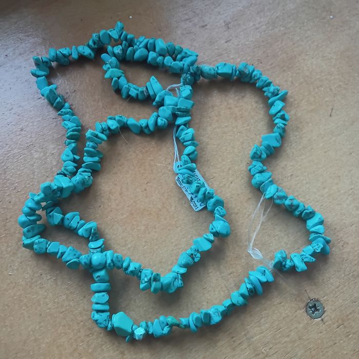 Colar de Cascalho de Turquesa Natural – 86 cm