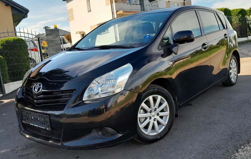 Toyota Corolla Verso