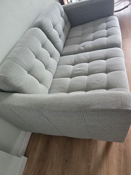 Sofa 2 lugares bem novo !!!